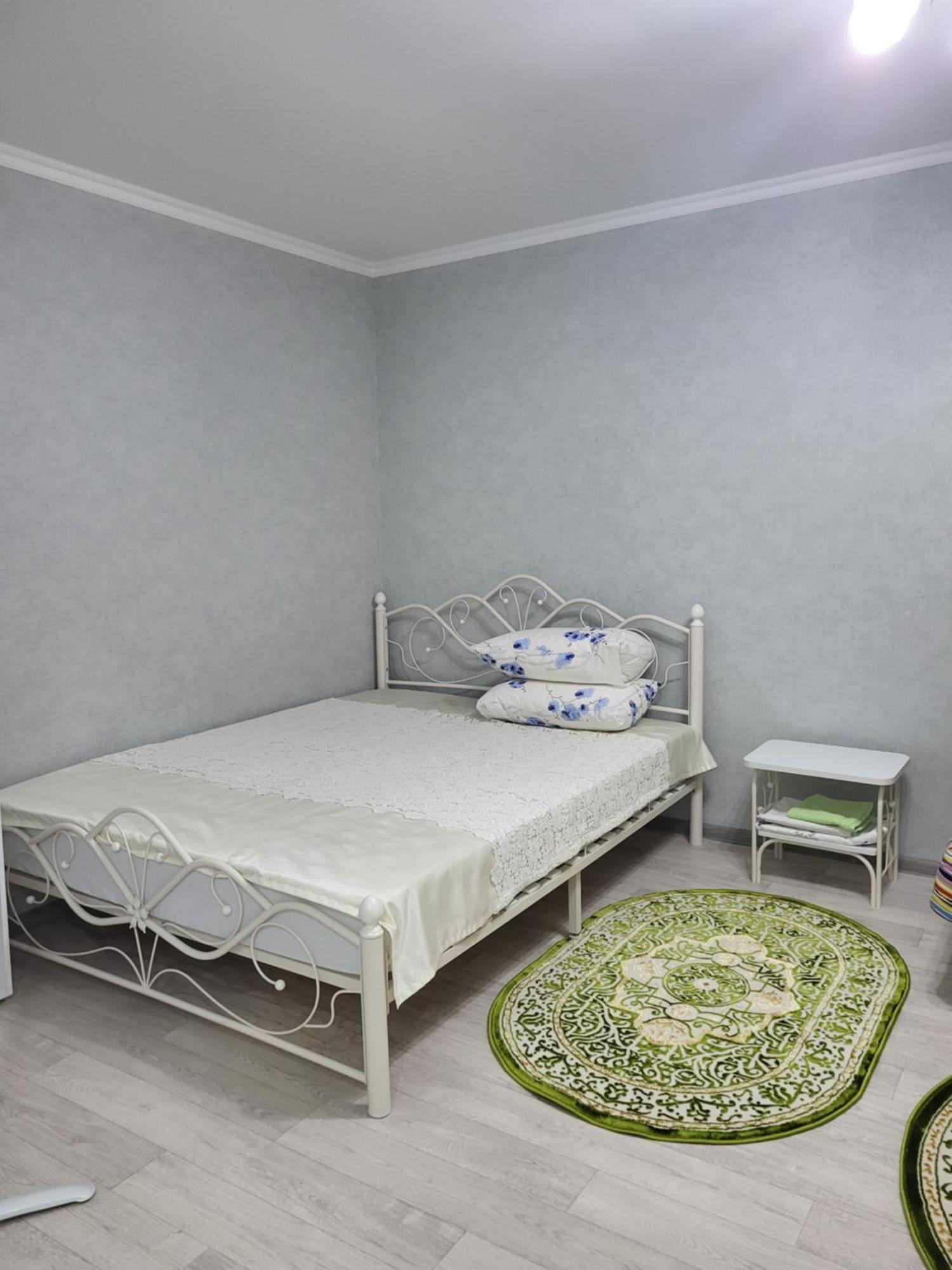Apartamento Ahmetova 4 30 Almatý Exterior foto