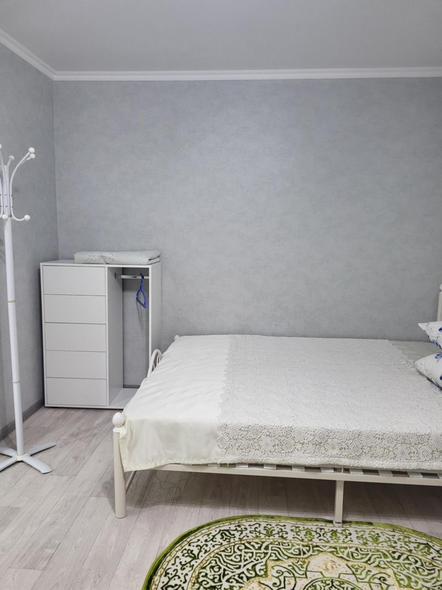 Apartamento Ahmetova 4 30 Almatý Exterior foto
